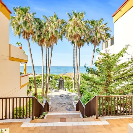 Super2Beachfront Marbella Exterior photo